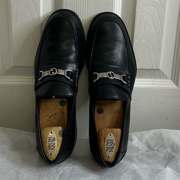 Gucci
Gucci Black Leather Interlocking G Penny Loafers Size 8 main image 11